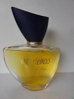 giant factice Priscella Presley Experiences eau de toilette, Verzamelen, Parfumverzamelingen, Verzenden, Nieuw, Toebehoren