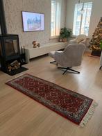 Super Leuk Handgeknoopt Vintage Lopertje.182 bij 67 cm., Ophalen