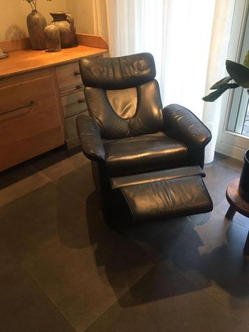 Leren Relaxfauteuil met Voetenbank beschikbaar voor biedingen
