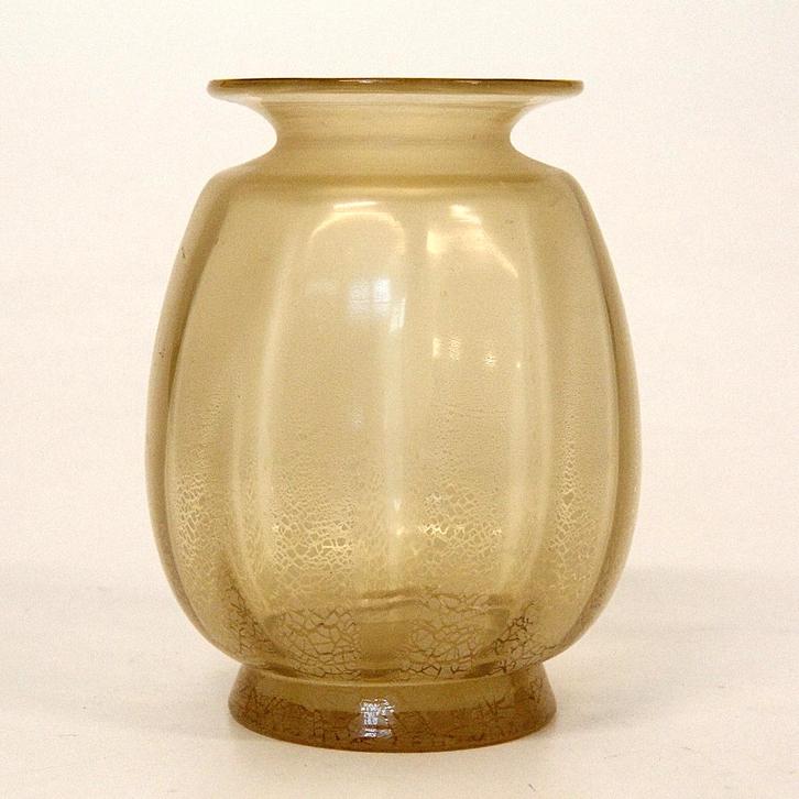 OPRUIMING - Okergele tincraquele vaas - A.D Copier - Leerdam, Antiek en Kunst, Antiek | Glas en Kristal, Ophalen of Verzenden