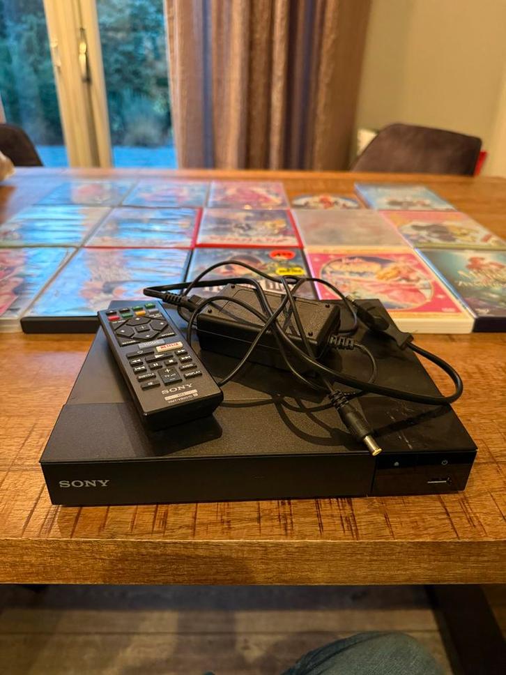 Sony DVD  Speler met serie films meisje, Audio, Tv en Foto, Dvd-spelers, Gebruikt, Sony, Ophalen of Verzenden