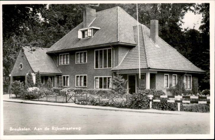 Breukelen Aan de Rijksstraatweg, Verzamelen, Ansichtkaarten | Nederland, Ongelopen, Utrecht, 1940 tot 1960, Ophalen of Verzenden
