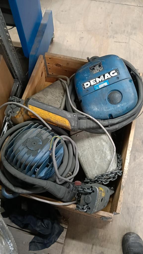 Demag Kettingtakel 1000kg - 4m Hijshoogte, Zakelijke goederen, Machines en Bouw | Industrie en Techniek, Ophalen of Verzenden