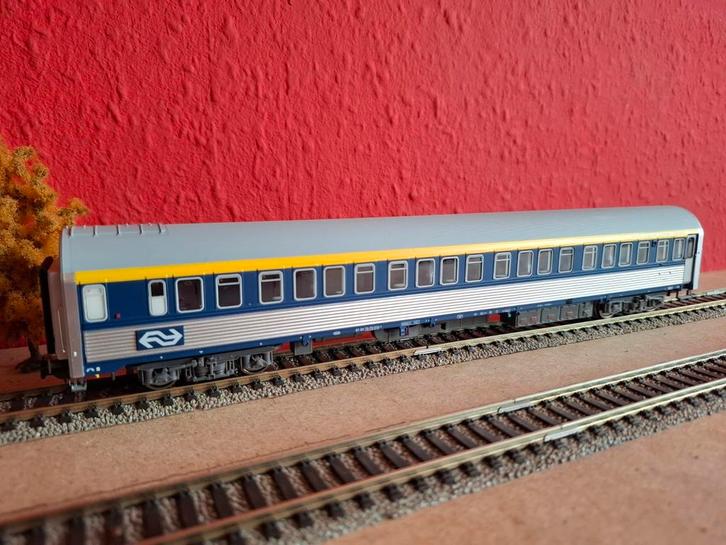 LS Models 44051 WLAB30 Slaaprijtuig NS, Hobby en Vrije tijd, Modeltreinen | H0, Nieuw, Wagon, Gelijkstroom, Overige merken, NS