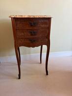 Origineel vintage Frans nachtkastje in Louis XV stijl, Ophalen