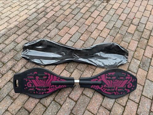 (Nieuw) Waveboard met beschermhoes!, Sport en Fitness, Skateboarden, Zo goed als nieuw, Waveboard, Ophalen of Verzenden