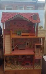 Poppenhuis / Doll's house, Kinderen en Baby's, Speelgoed | Poppenhuizen, Poppenhuis, Zo goed als nieuw, Ophalen