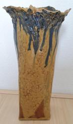 oude vaas beetje gehavend van Margot Spiegel-Kraemer, Antiek en Kunst, Antiek | Vazen, Ophalen