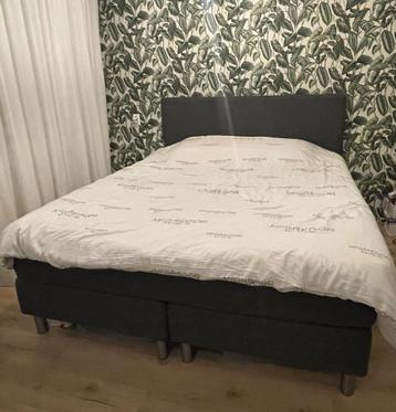 BOXSPRING BED - 200x180  beschikbaar voor biedingen