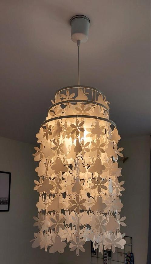 Leuke en vrolijke lamp, Huis en Inrichting, Lampen | Kroonluchters, Zo goed als nieuw, Ophalen of Verzenden