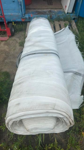 Winddoek - steigerdoek wit, wel doorzichtig beschikbaar voor biedingen