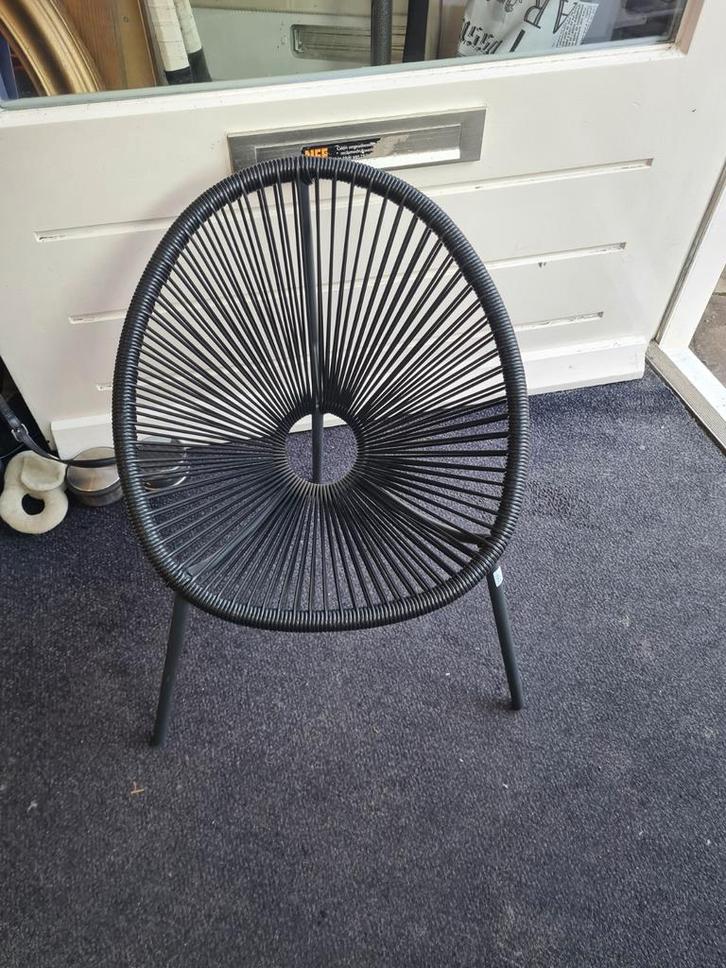 Moderne Zwarte Stoel - Rotan Look, Tuin en Terras, Tuinstoelen, Gebruikt, Metaal, Ophalen of Verzenden