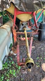 KUNSTMESTSTROOIER TREKKERBAK kunh hark arm, Ophalen