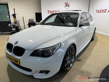 BMW 5-serie 550i JDM M-pakket/Automaat/Clima/Cruise/Dakje beschikbaar voor biedingen