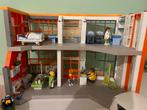 Compleet playmobil ziekenhuis met traumaheli en ambulance, Kinderen en Baby's, Speelgoed | Playmobil, Ophalen of Verzenden, Zo goed als nieuw