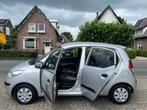 Hyundai I10 1.1 Exclusive Cool 53.000 km NL-AUTO-NAP., Voorwielaandrijving, Stof, Gebruikt, Zwart