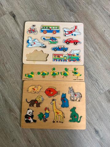 2 houten puzzels beschikbaar voor biedingen