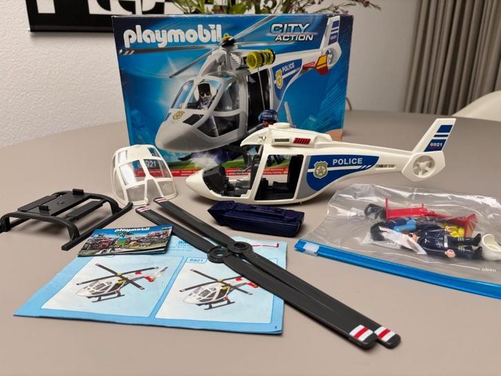 Playmobil 6921 Politiehelikopter met LED-zoeklicht, Kinderen en Baby's, Speelgoed | Playmobil, Zo goed als nieuw, Complete set