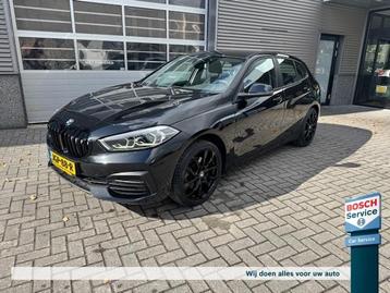 BMW 1-Serie (f40) 118i AUTOMAAT Black Edition beschikbaar voor biedingen