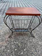 Vintage Krantenbak/Lectuurbak metaal teak jaren 60 retro, Ophalen of Verzenden, Gebruikt