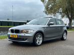 BMW 1-Serie 116I 5DR | Dak | Navi Groot | Stoelverw. |, 1-Serie, 65 €/maand, 1995 cc, Zwart