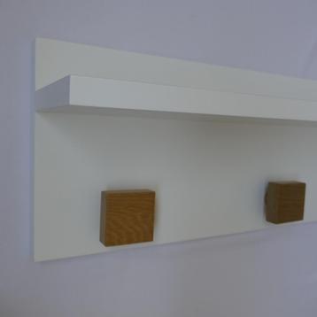 Ukkepuk - kinderkamer - wandplank  - kapstok LEUK - WIT  beschikbaar voor biedingen