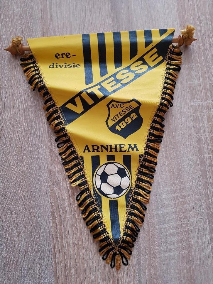 Voetbalvaantje Vitesse, Verzamelen, Sportartikelen en Voetbal, Gebruikt, Vaantje of Sjaal, Vitesse, Ophalen of Verzenden