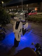 Vespa 4v 4t 50cc - Folie Carbon, Ophalen, Gebruikt, Overige modellen, Maximaal 45 km/u