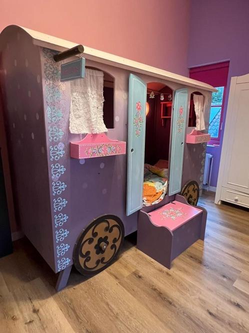 Superleuk pipowagen bed incl. speelgoedkist en aankleding, Kinderen en Baby's, Kinderkamer | Bedden, Zo goed als nieuw, 180 cm of meer