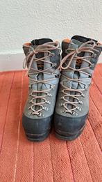 Scarpa Summit Mountaineering Boots  Mt 42, Sport en Fitness, Bergsport en Wandelen, Ophalen, Zo goed als nieuw, Schoenen