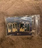 Efteling spookslot monniken pins, Verzamelen, Verzenden, Zo goed als nieuw, Button of Speldje