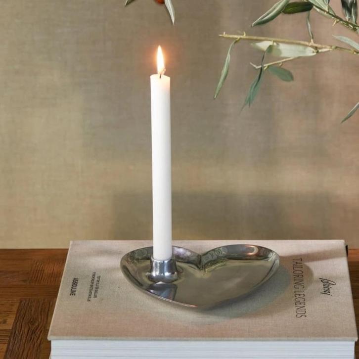 Heart Dinner Candle Plate L – Riviera Maison, Huis en Inrichting, Woonaccessoires | Kandelaars en Kaarsen, Nieuw, Kandelaar, Minder dan 25 cm