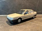 IXO Renault 21 GTX sedan wit 1:24, Hobby en Vrije tijd, Modelauto's | 1:24, Ophalen of Verzenden, Zo goed als nieuw, Overige merken