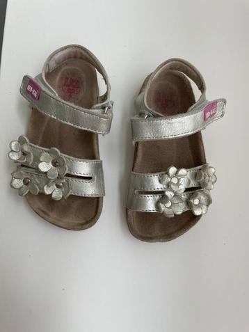 Red rag sandalen maat 23 zilver meisje  beschikbaar voor biedingen