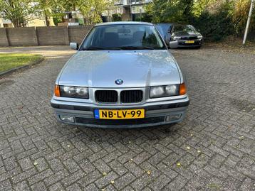 BMW 3-Serie 2.0 I 320 AUT 1995 Grijs beschikbaar voor biedingen