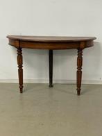 Antieke Engelse Haltafel, Ophalen