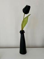 Vaas dog zwart metaal Nieuw!, Overige materialen, Zwart, Nieuw, Ophalen of Verzenden