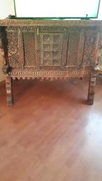 Handgemaakte indiase kast, Ophalen of Verzenden