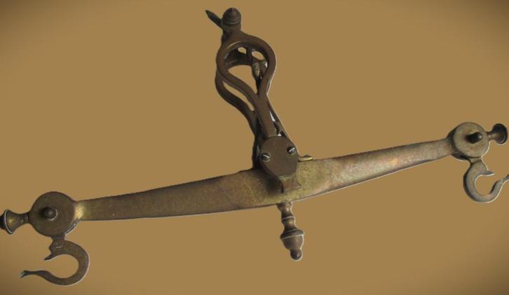 Balans~Weegschaal~Koperen antiek weegsysteem~Kope, Antiek en Kunst, Antiek | Gereedschap en Instrumenten, Ophalen of Verzenden