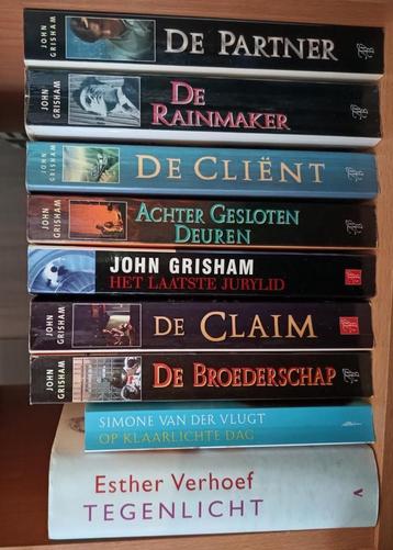 boeken, waaronder John Grisham beschikbaar voor biedingen