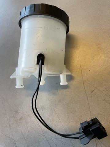 Nieuw remvloeistof resevour  Mazda MX5/MX3 beschikbaar voor biedingen