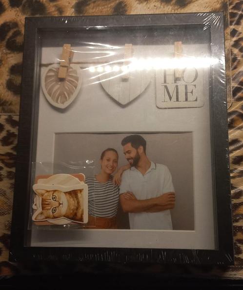 Fotolijst met leuke knijpers en passe partout *nieuw in seal, Huis en Inrichting, Woonaccessoires | Lijsten, Nieuw, Minder dan 50 cm