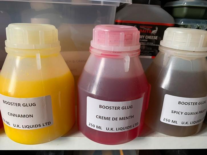 KARPER BOILIE ALLE VOER PELLETS LIQUID FOOD GLUG, Watersport en Boten, Hengelsport | Karpervissen, Nieuw, Complete set, Ophalen of Verzenden