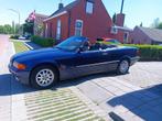 BMW 3-Serie 1.8 I 318 Cabriolet 1998 Blauw e36 youngtimer, Auto's, BMW, Achterwielaandrijving, Zwart, 4 cilinders, Cabriolet