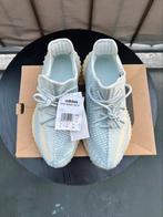 Adidas JEEZY BOOST 350 V2 CLOUD WHITE 43 1/3, Kleding | Heren, Schoenen, Wit, Nieuw, Ophalen of Verzenden, Sneakers of Gympen