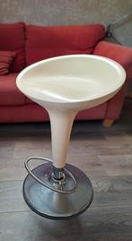 Handige barkruk, Huis en Inrichting, Barkrukken, 1 kruk, Ophalen, Gebruikt, 60 tot 90 cm