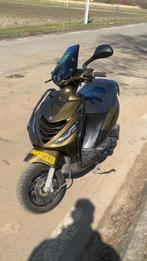 Piaggio Zip takt 50cc, Fietsen en Brommers, Ophalen, Gebruikt, Piaggo, Benzine