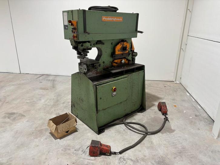 Peddinghaus Peddimaster 28/40H Knip / Pons machine, Zakelijke goederen, Machines en Bouw | Metaalbewerking, Ophalen