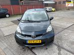 Toyota Aygo 1.0-12V Comfort, Stof, Gebruikt, 4 stoelen, 68 pk