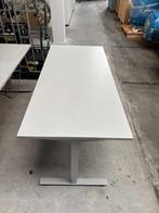 2x UltrAdjust elektrische zit/sta bureau (prijs per bureau), Ophalen, Elektrisch, Gebruikt, Bureau